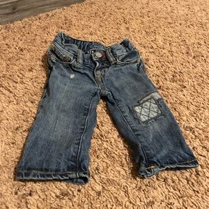 Baby GAP distressed jeans - 0-3